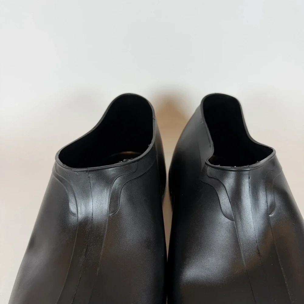 Onguard 86010 Black 4 inch Waterproof PVC Overshoe Cleated Sole Mens Medium NEW